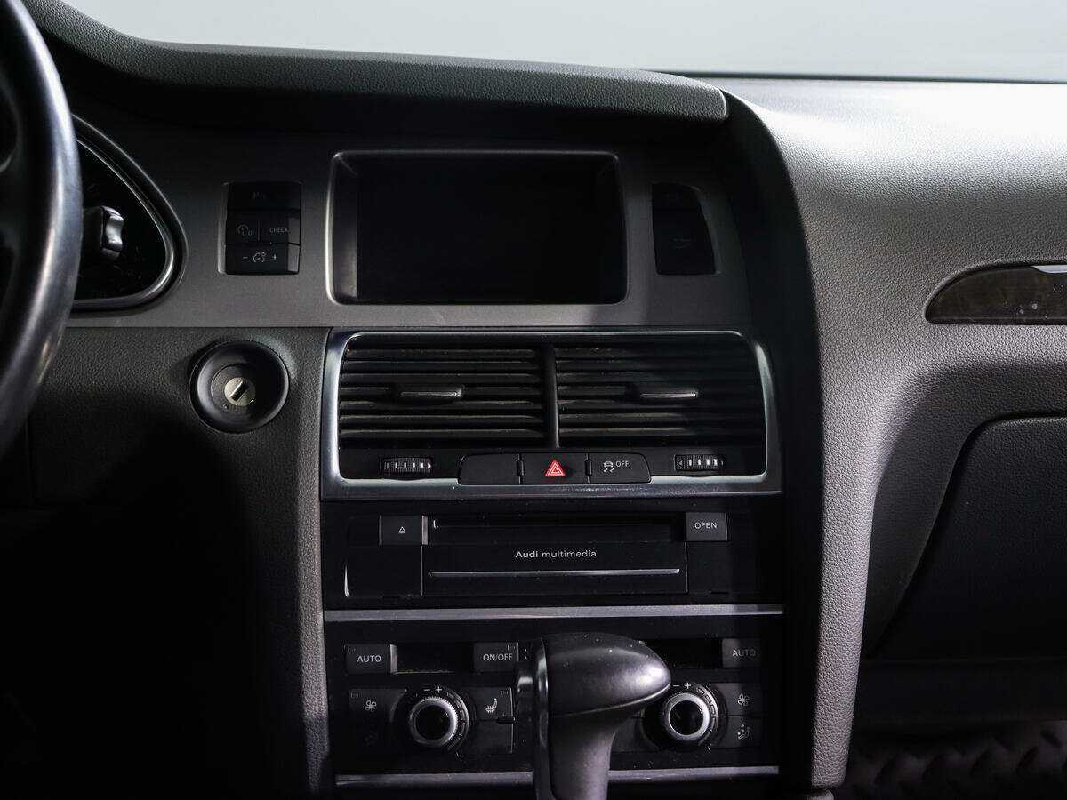 Продажа Б/У Ауди К7. Фото: #12