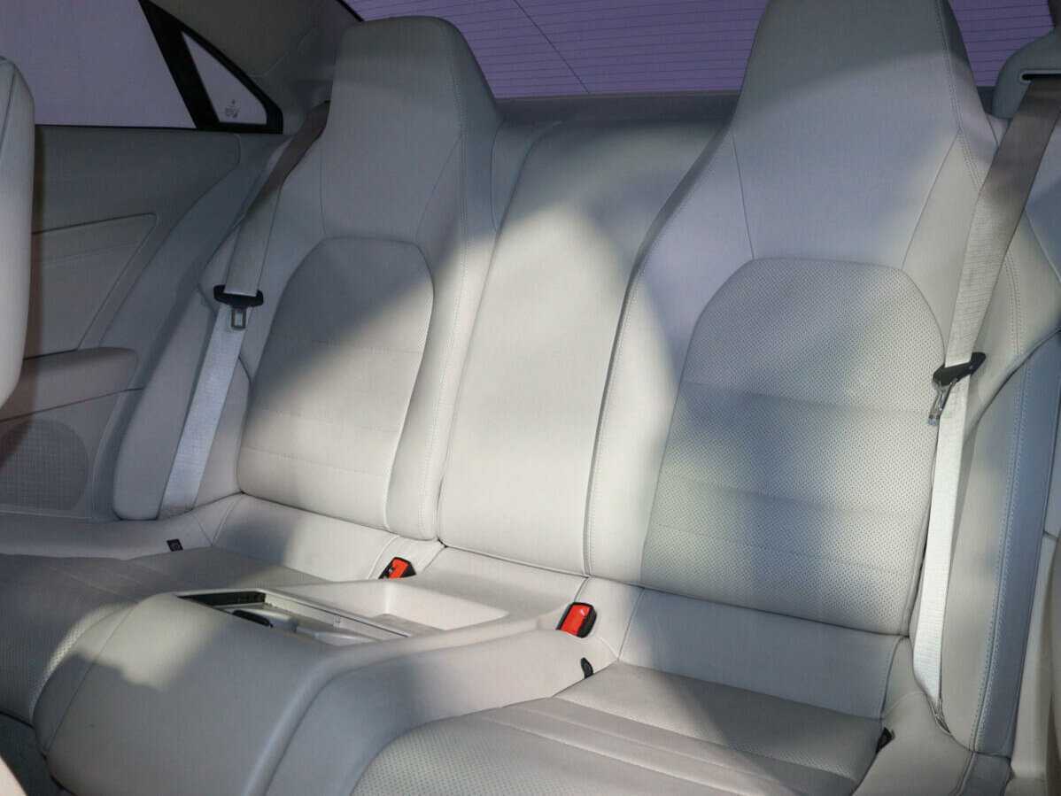 Продажа Б/У Мерседес-Бенц Е-Класс. Фото: #7