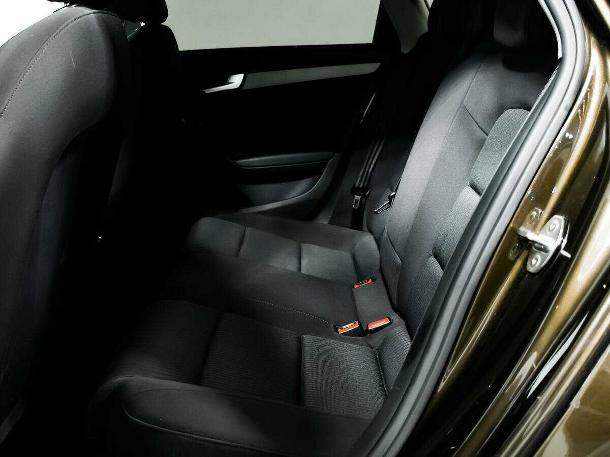 Продажа Б/У Ауди А4. Фото: #9