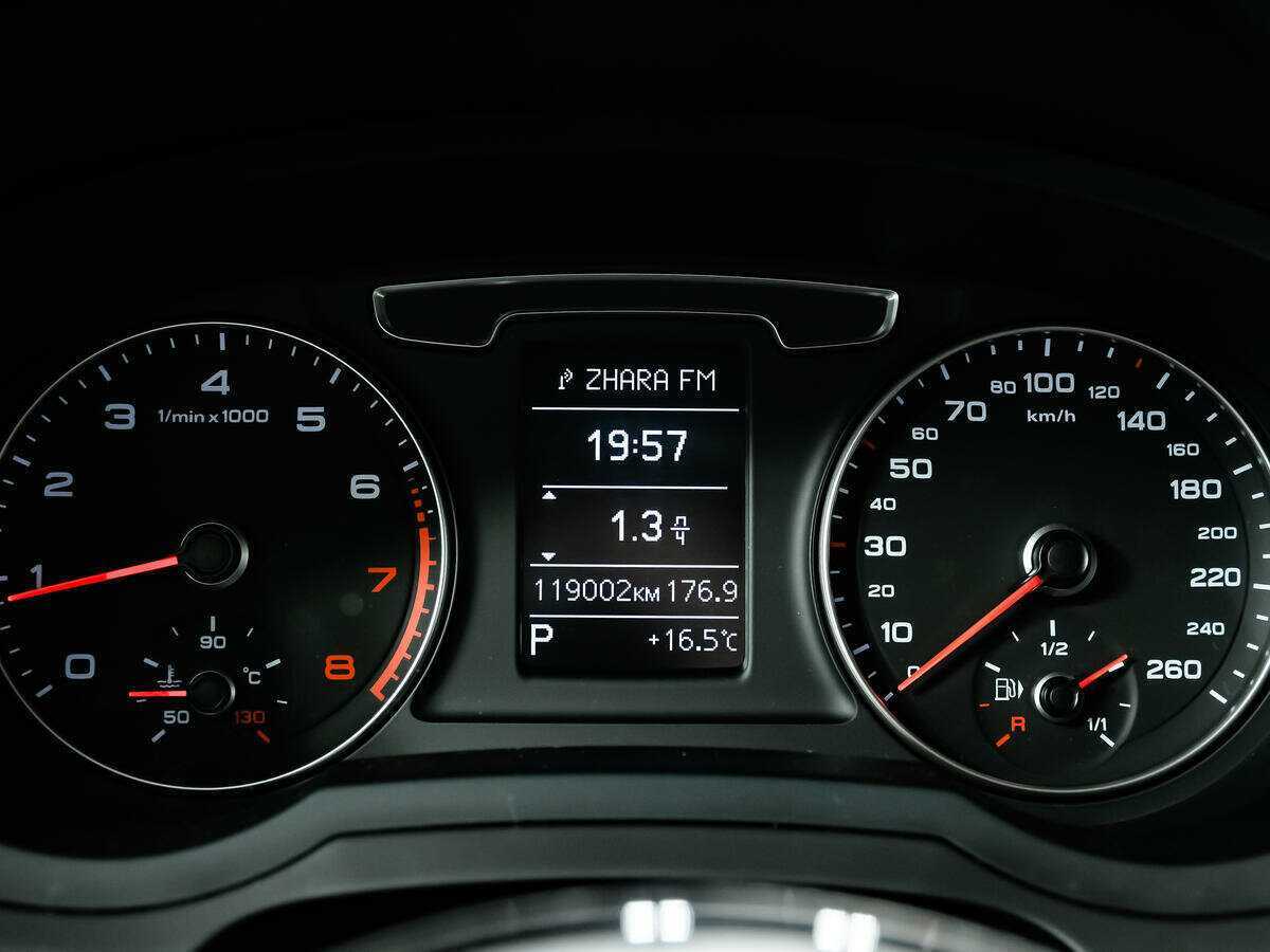 Продажа Б/У Ауди К3. Фото: #9