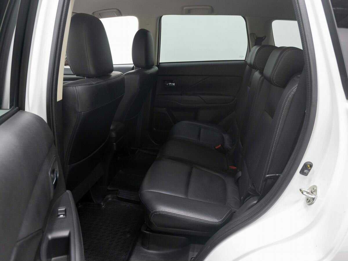 Продажа Б/У Митсубиши Оутлэндер. Фото: #10