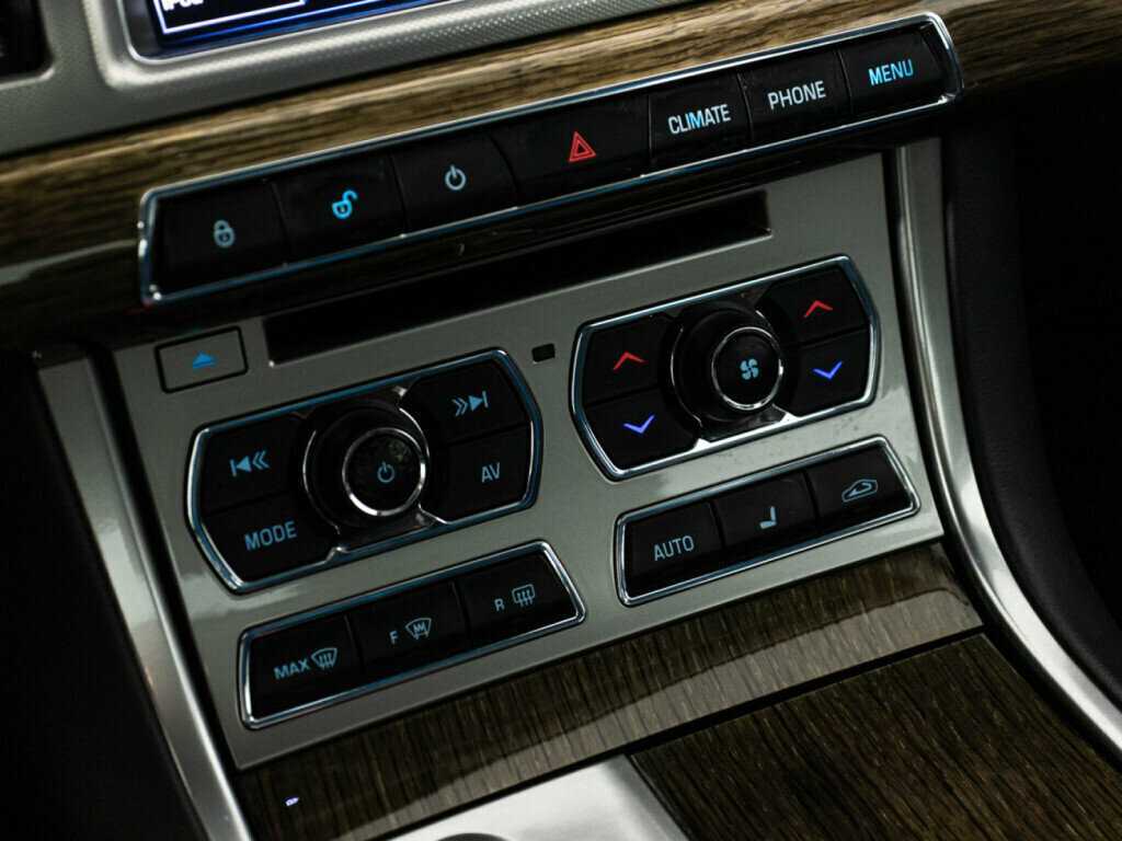 Продажа Б/У Ягуар ИксФ. Фото: #17