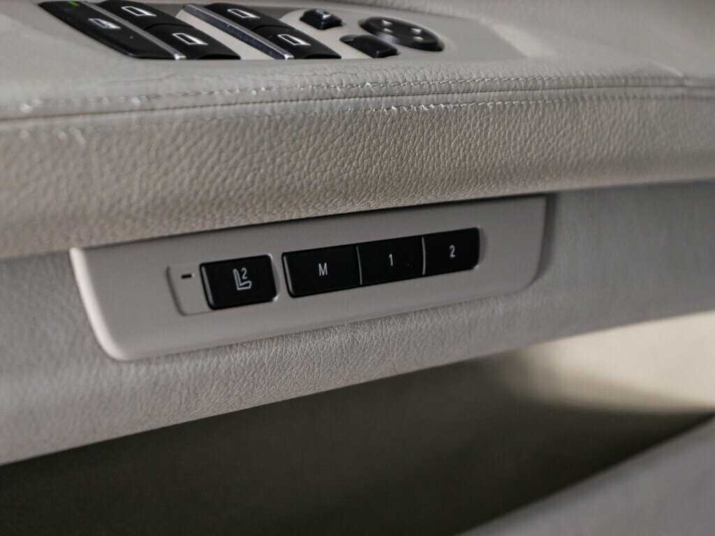 Продажа Б/У БМВ 7 серии. Фото: #22