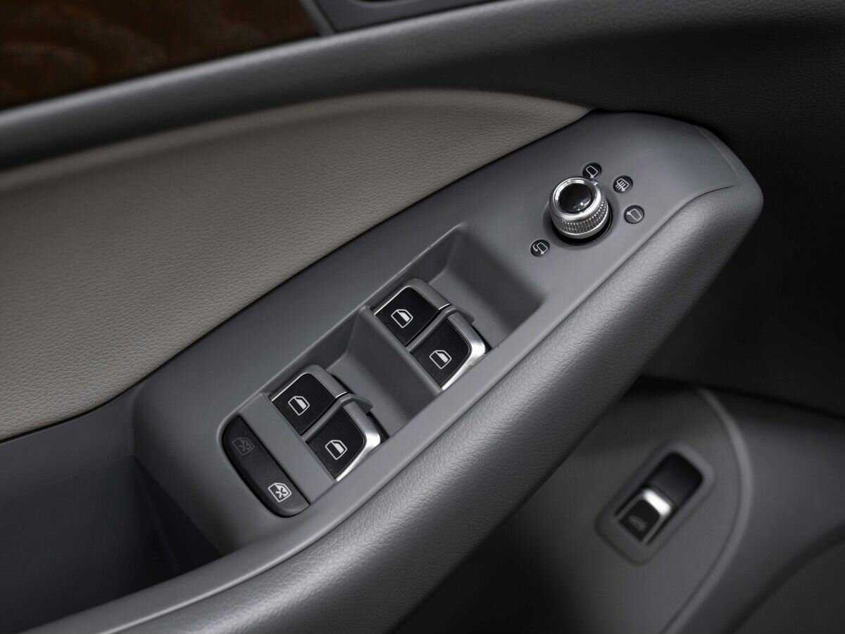 Продажа Б/У Ауди К5. Фото: #18