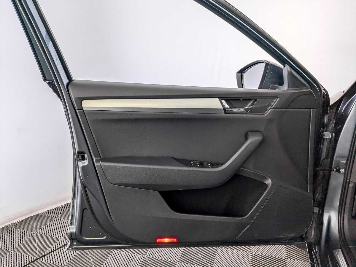 Продажа Б/У Шкода Суперб. Фото: #18