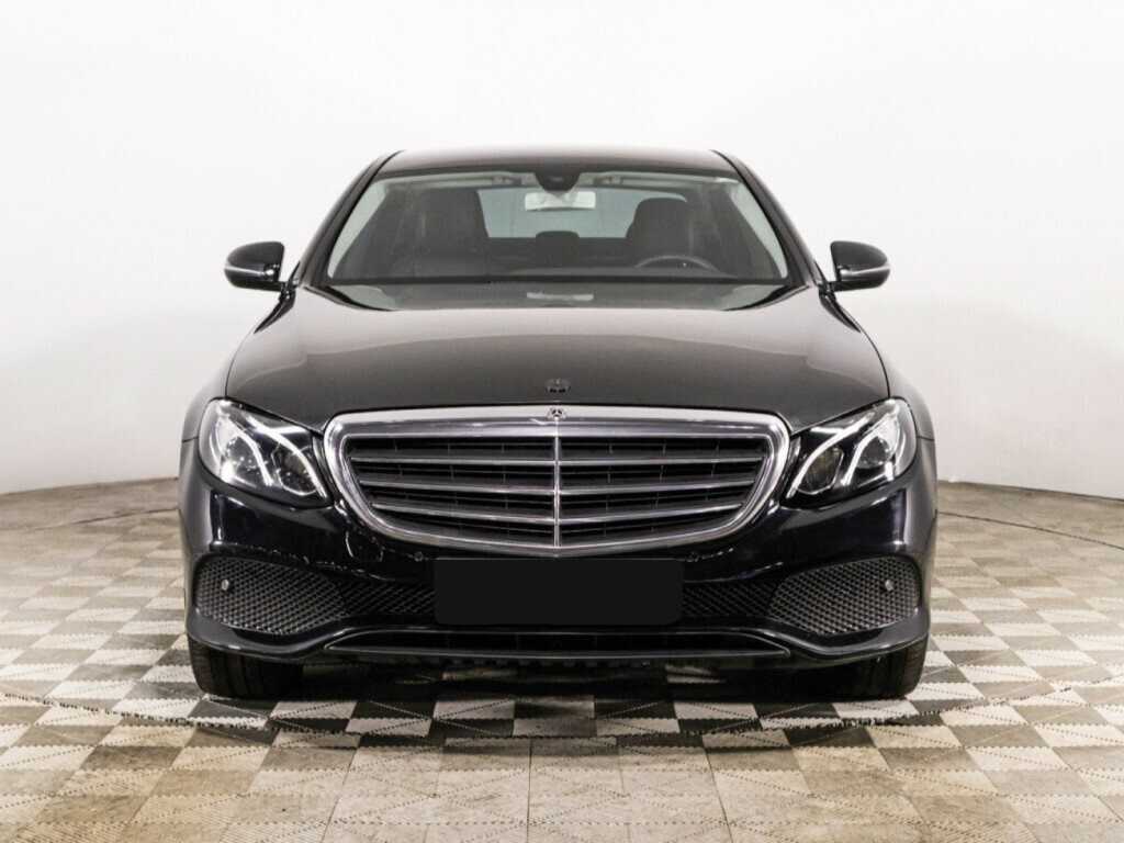 Продажа Б/У Мерседес-Бенц Е-Класс. Фото: #1