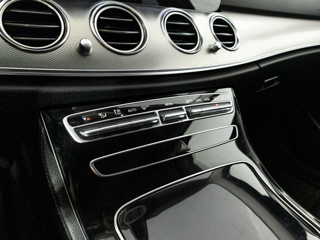 Продажа Б/У Мерседес-Бенц Е-Класс. Фото: #16