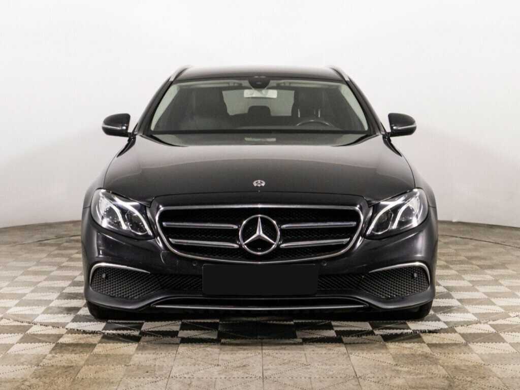 Продажа Б/У Мерседес-Бенц Е-Класс. Фото: #1