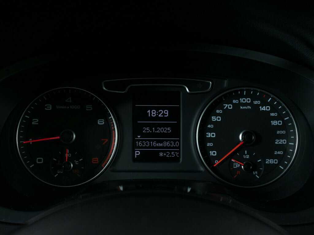 Продажа Б/У Ауди К3. Фото: #9