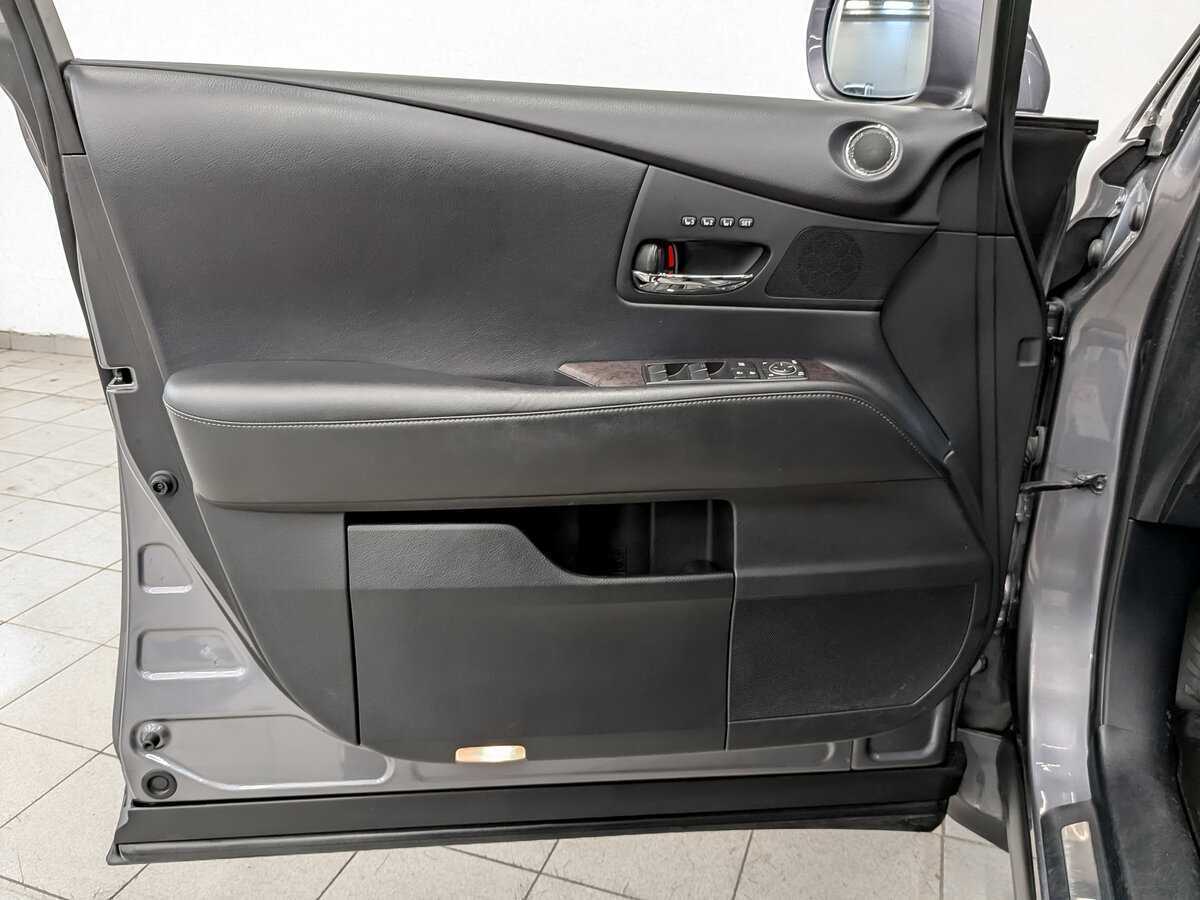 Продажа Б/У Лексус Р-Икс. Фото: #18