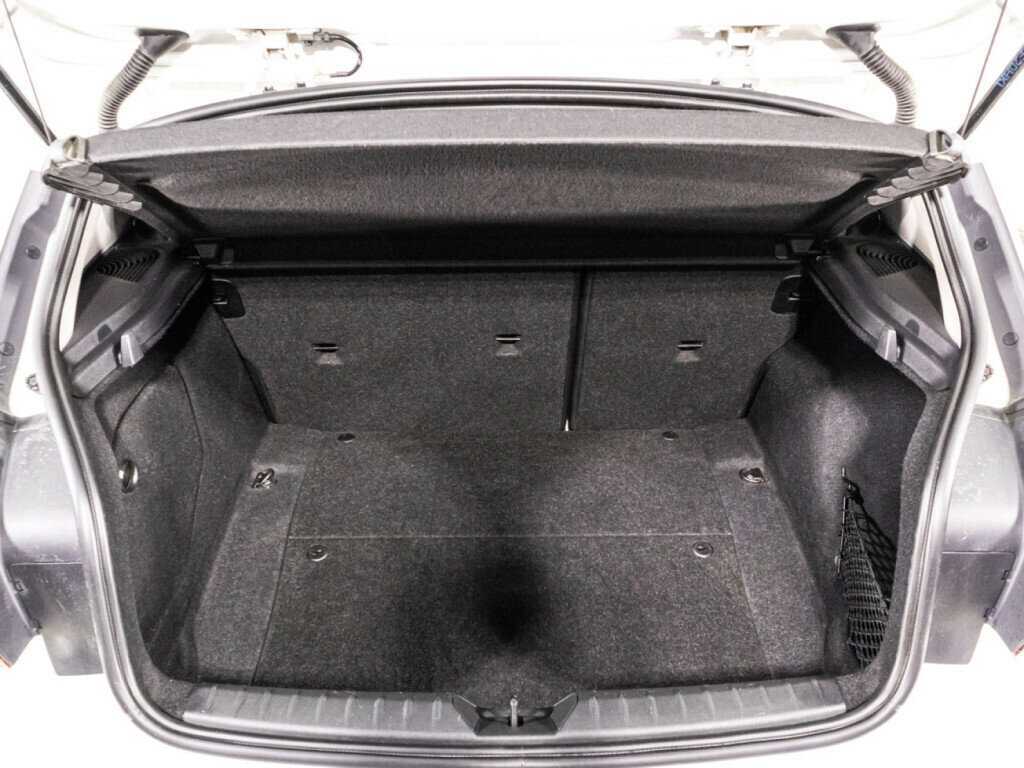 Продажа Б/У БМВ 1 серии. Фото: #13