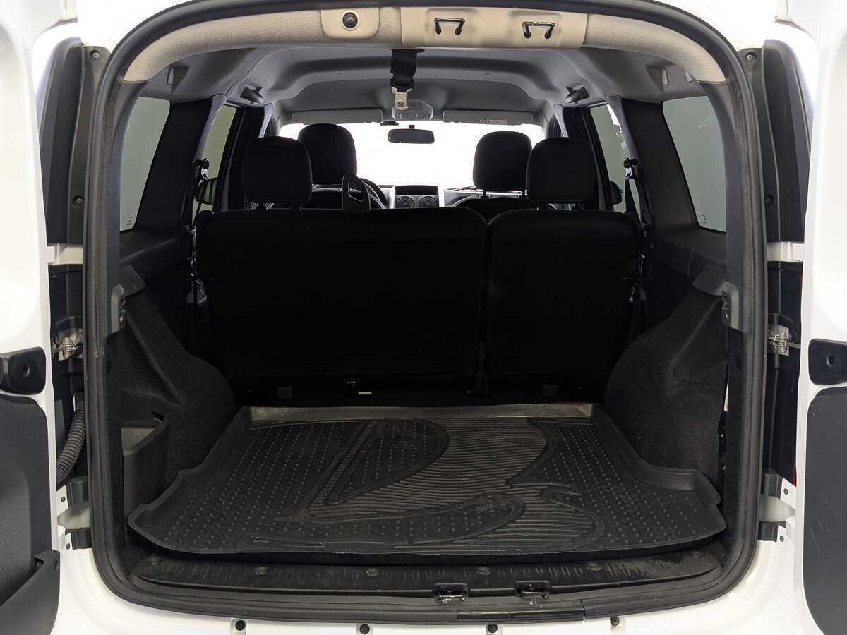 Продажа Б/У Лада (ВАЗ) Ларгус. Фото: #9