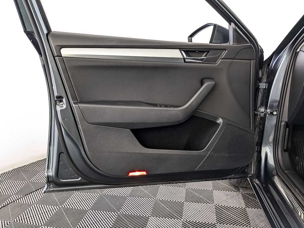 Продажа Б/У Шкода Суперб. Фото: #18