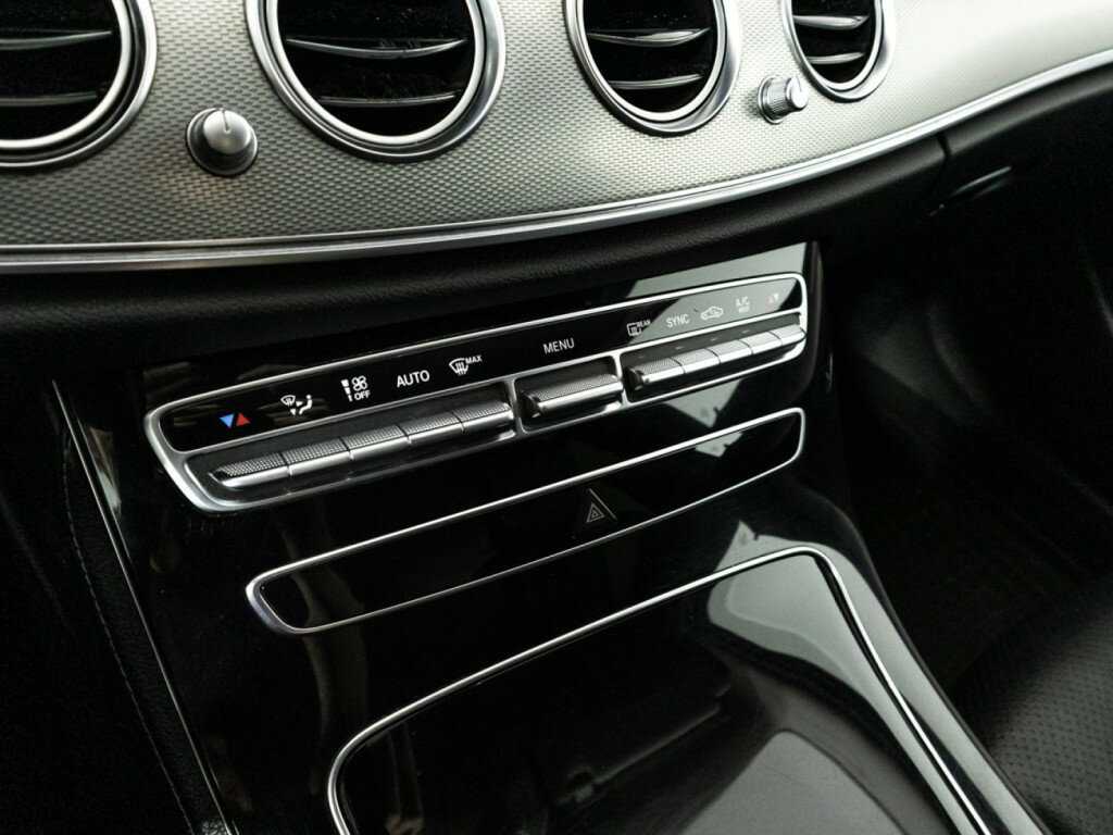 Продажа Б/У Мерседес-Бенц Е-Класс. Фото: #15