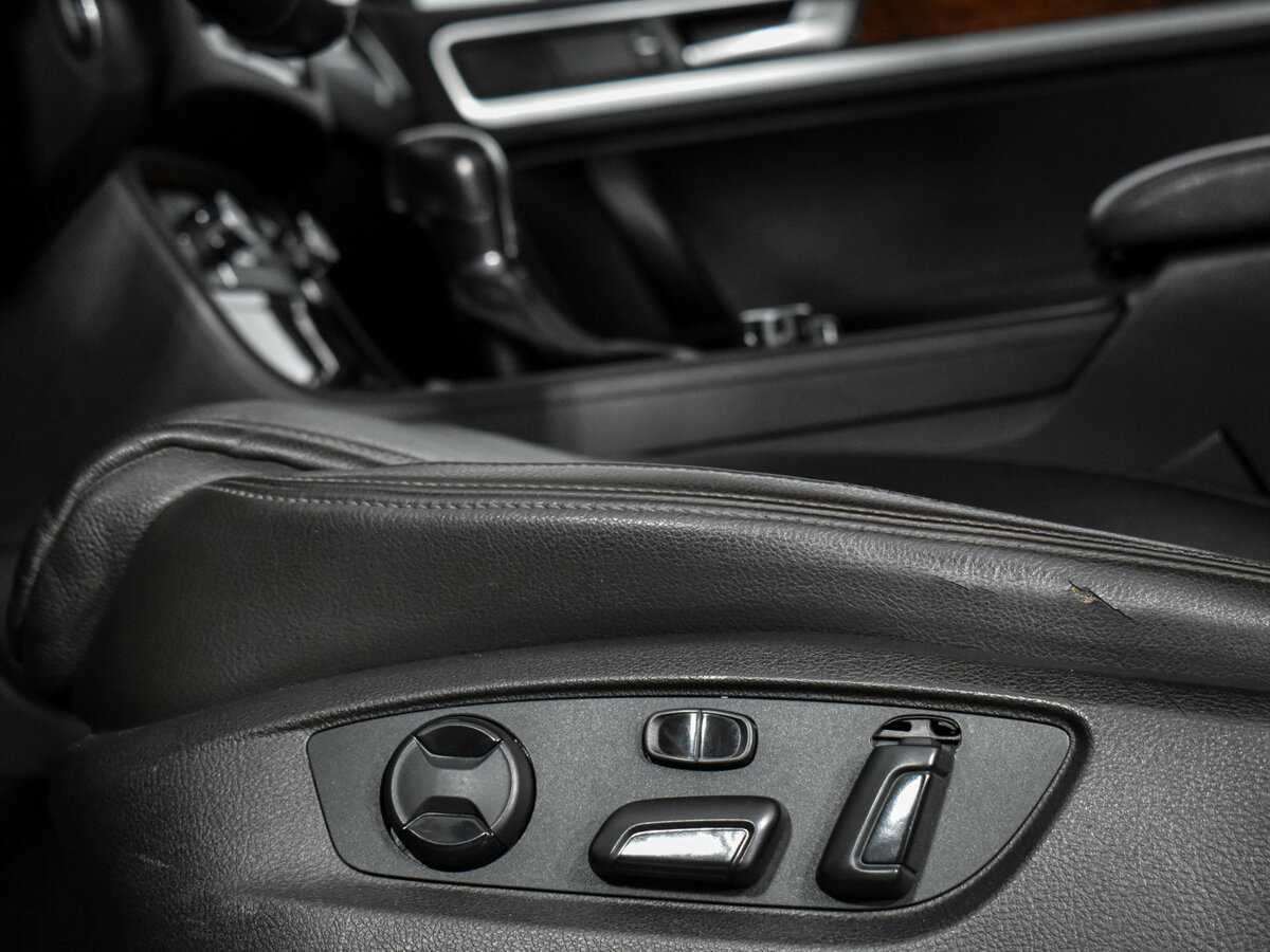 Продажа Б/У Фольксваген Туарег. Фото: #9