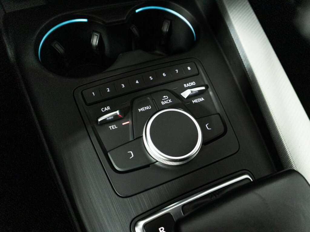 Продажа Б/У Ауди А4. Фото: #17