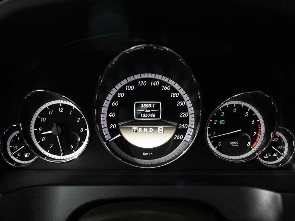 Продажа Б/У Мерседес-Бенц Е-Класс. Фото: #11