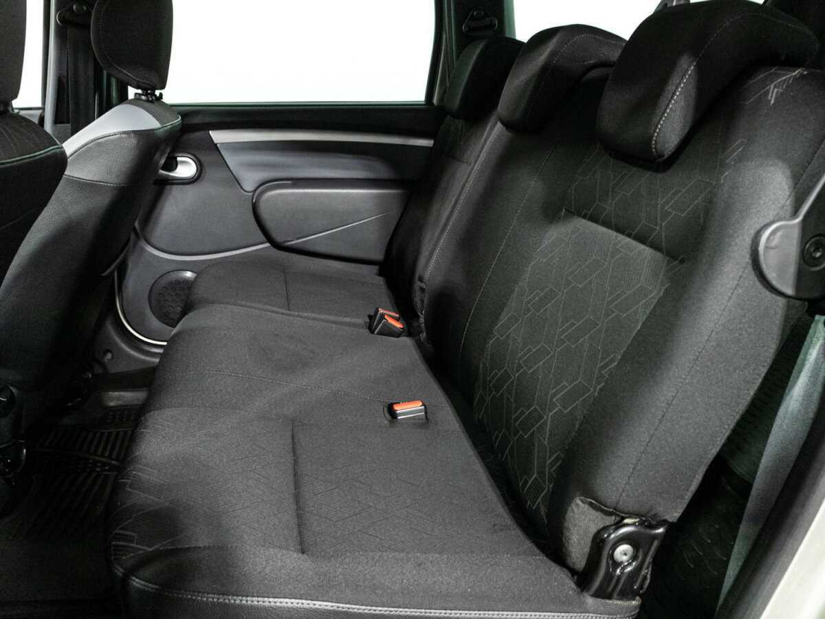 Продажа Б/У Лада (ВАЗ) Ларгус. Фото: #9