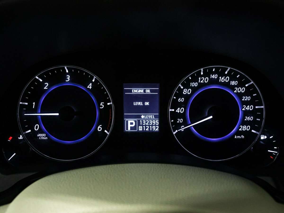 Продажа Б/У Инфинити Ф-Икс. Фото: #11