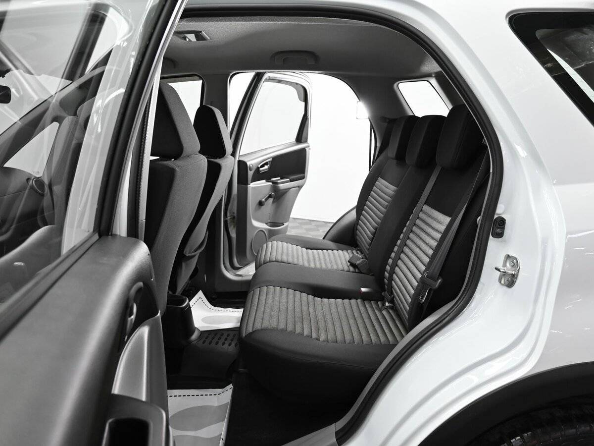 Продажа Б/У Сузуки С-Икс4. Фото: #13