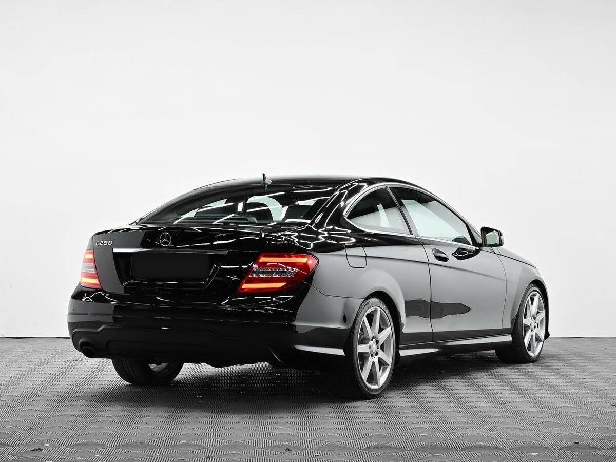 Продажа Б/У Мерседес-Бенц Ц-Класс. Фото: #3