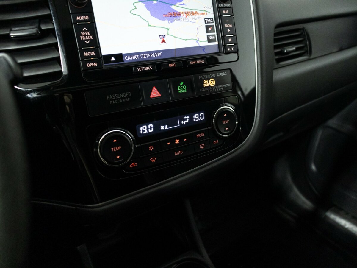 Продажа Б/У Митсубиши Оутлэндер. Фото: #17