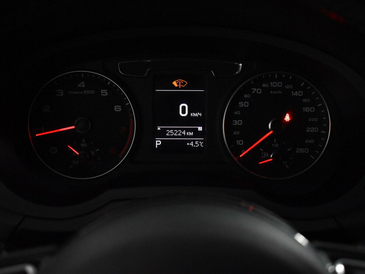 Продажа Б/У Ауди К3. Фото: #14