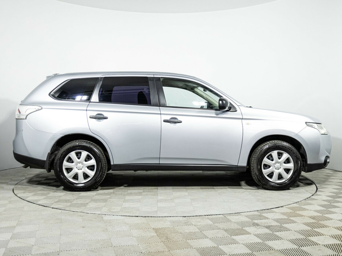 Продажа Б/У Митсубиши Оутлэндер. Фото: #3