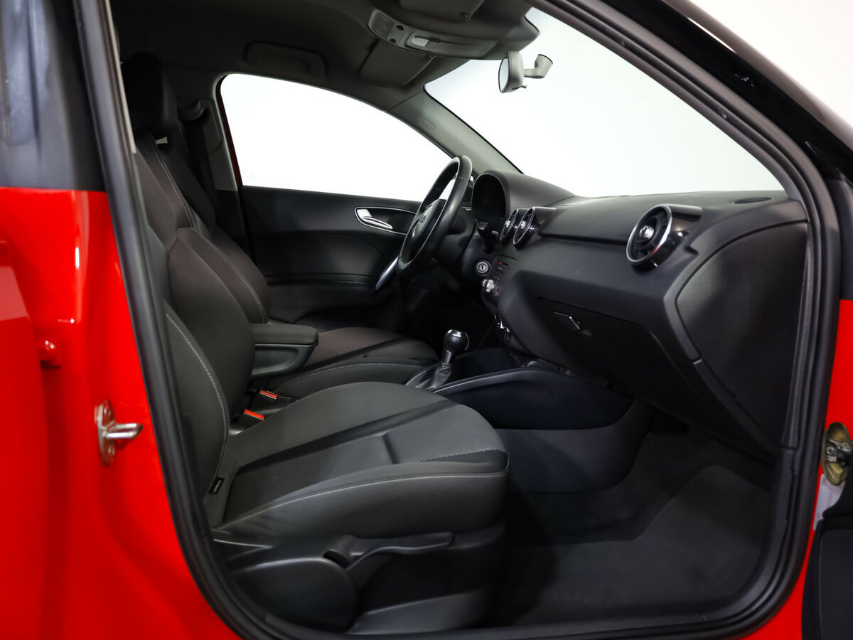 Продажа Б/У Ауди А1. Фото: #19