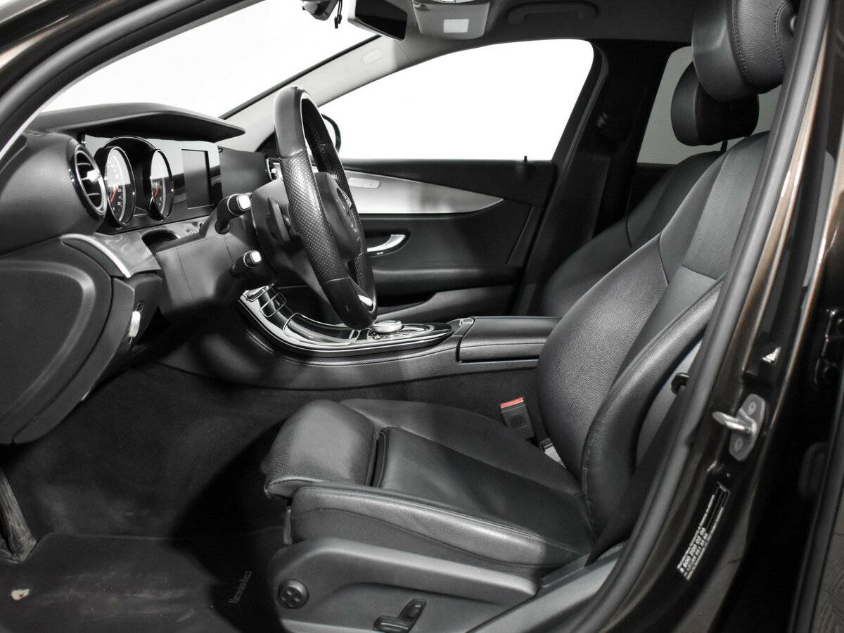 Продажа Б/У Мерседес-Бенц Е-Класс. Фото: #8