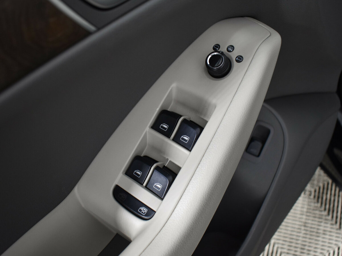 Продажа Б/У Ауди К5. Фото: #14