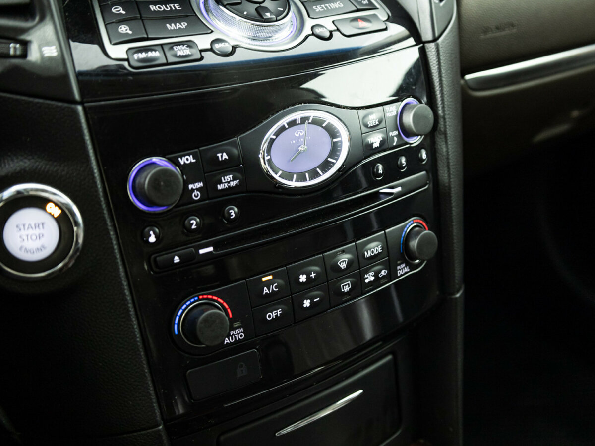 Продажа Б/У Инфинити Ф-Икс. Фото: #18